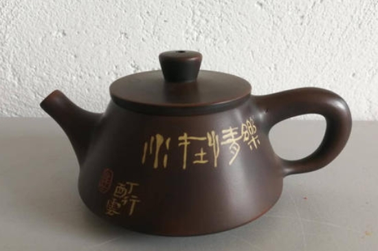 四大名陶哪個(gè)泡茶最好，中國(guó)四大名陶主要泡什么茶？