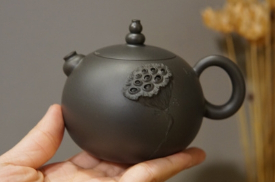 廣西欽州坭興陶可以泡多種茶嗎，坭興陶是一壺一茶嗎?