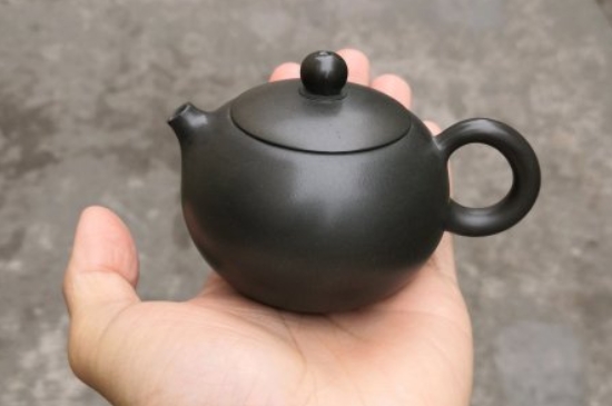 泡茶用坭興陶和紫砂壺哪個(gè)好，紫砂壺比坭興陶壺好嗎？
