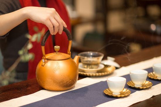 銅壺煮茶危害，銅壺長(zhǎng)期泡茶有毒嗎