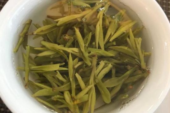 龍井好喝還是毛尖好喝，綠茶是龍井好還是毛尖好？