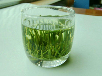 竹葉青茶怎么樣，檔次較高味道略苦價(jià)格比較貴