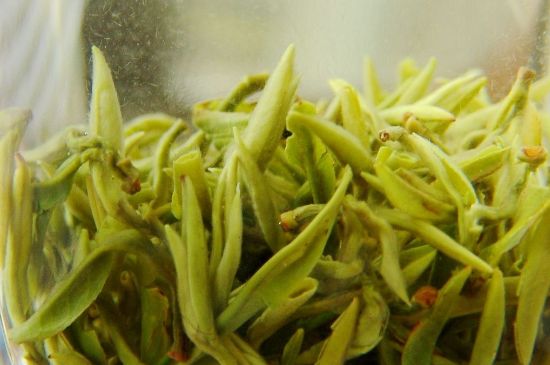 碧螺春為什么泡水渾濁，碧螺春茶葉泡水感覺(jué)很臟是混濁的