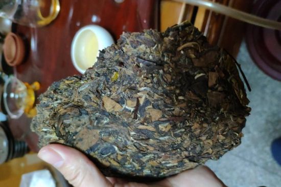 7年壽眉和2年白牡丹哪個好，老白茶壽眉與白牡丹的口感區(qū)別