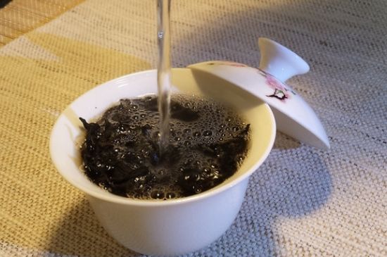 大紅袍茶葉好嗎？大紅袍被譽(yù)為“茶中之王”！