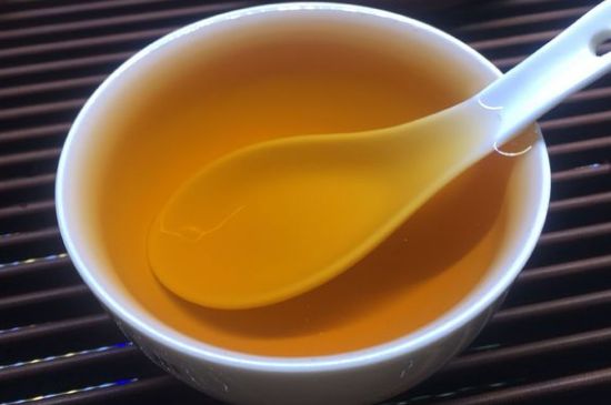 正山小種喝起來苦澀有點酸對嗎，正山小種發(fā)酸有害嗎
