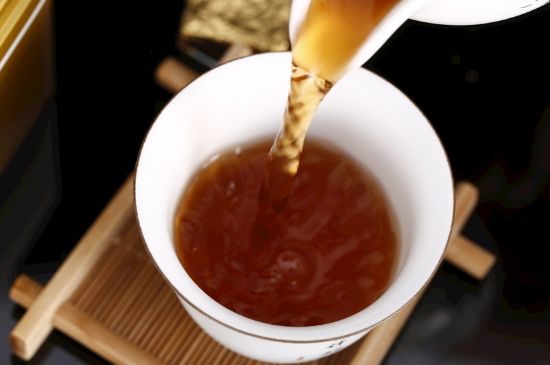 紅茶有6年了還能喝不，過期紅茶未必不能喝！