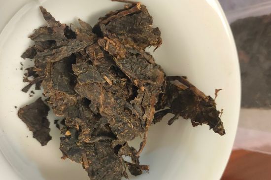一天什么時候喝黑茶最好，喝黑茶一天最佳時間和季節(jié)
