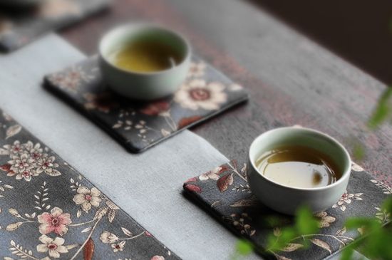喝茶茶桌上的禮儀有哪些，泡茶待客十大禮儀不可不做！