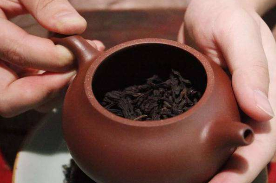 什么泥料的紫砂壺沖泡肉桂，武夷巖茶肉桂用哪種紫砂壺好？