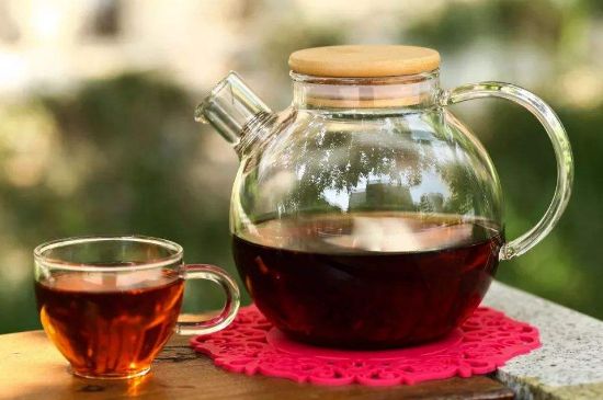 蒸茶和煮茶還有泡茶有什么區(qū)別，泡茶煮茶蒸茶哪個好喝？