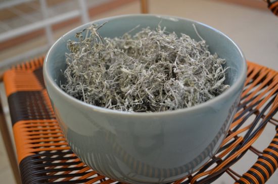 怎樣辨別莓茶發(fā)霉了，莓茶發(fā)霉和白霜的區(qū)別